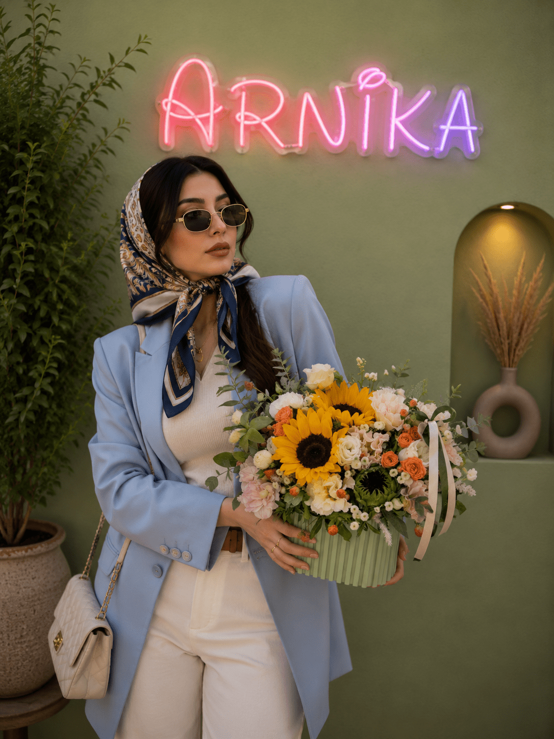 file_000000002ed8720a80bdb34a17ac1ed7 آفتابِ احساس - تصویر 1